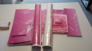 Read more about the article Oslikavanje izloga naljepnicama, slovima na punoj foliji, kaširane forex ploče + plakati